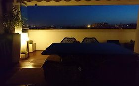 Luxury Penthouse Near Beach/Seaview